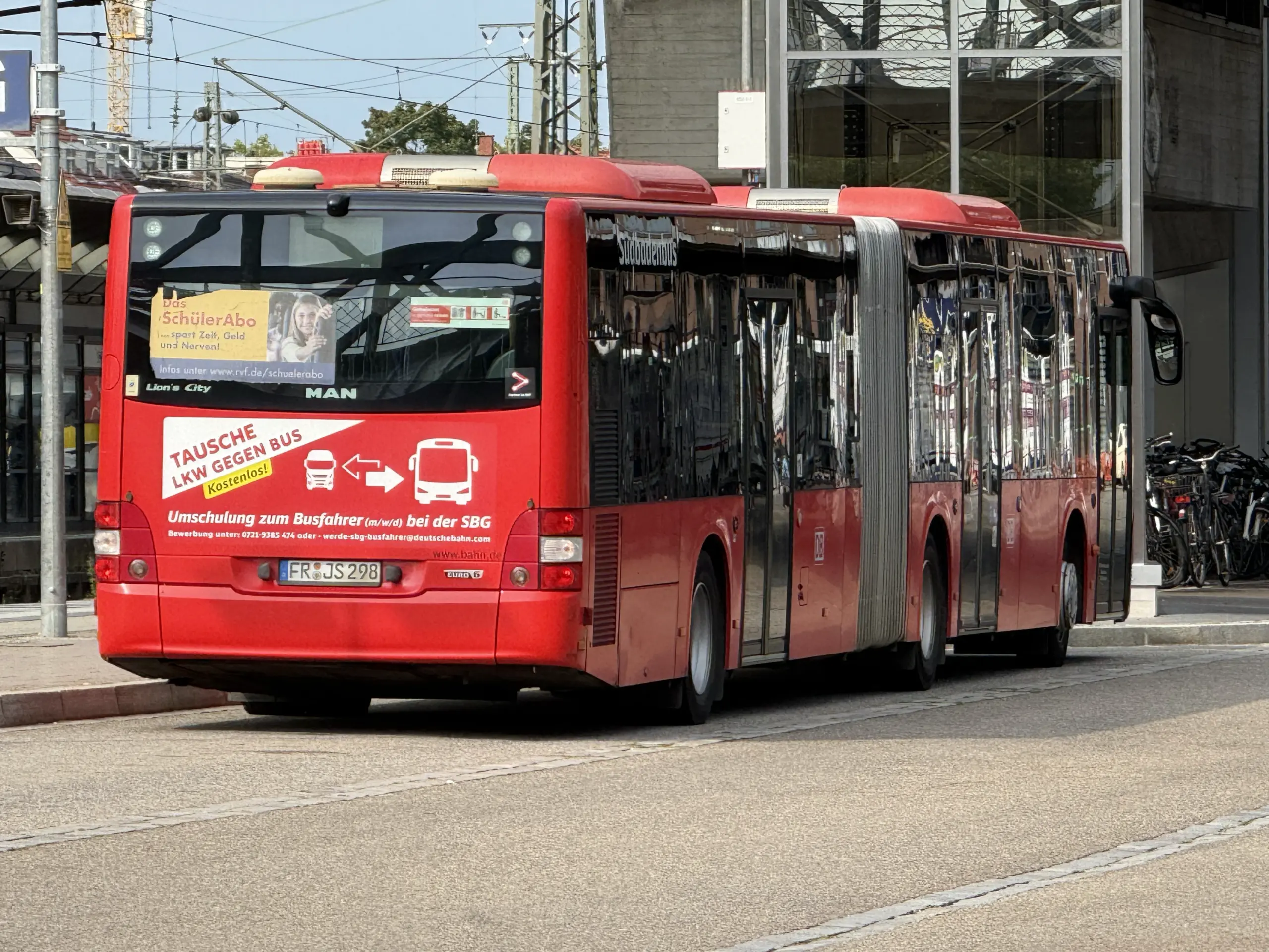 Hochrheinbahn bis Mitte 2027 gesperrt: Ersatzbusse zwischen Rheinfelden, Waldshut und Erzingen